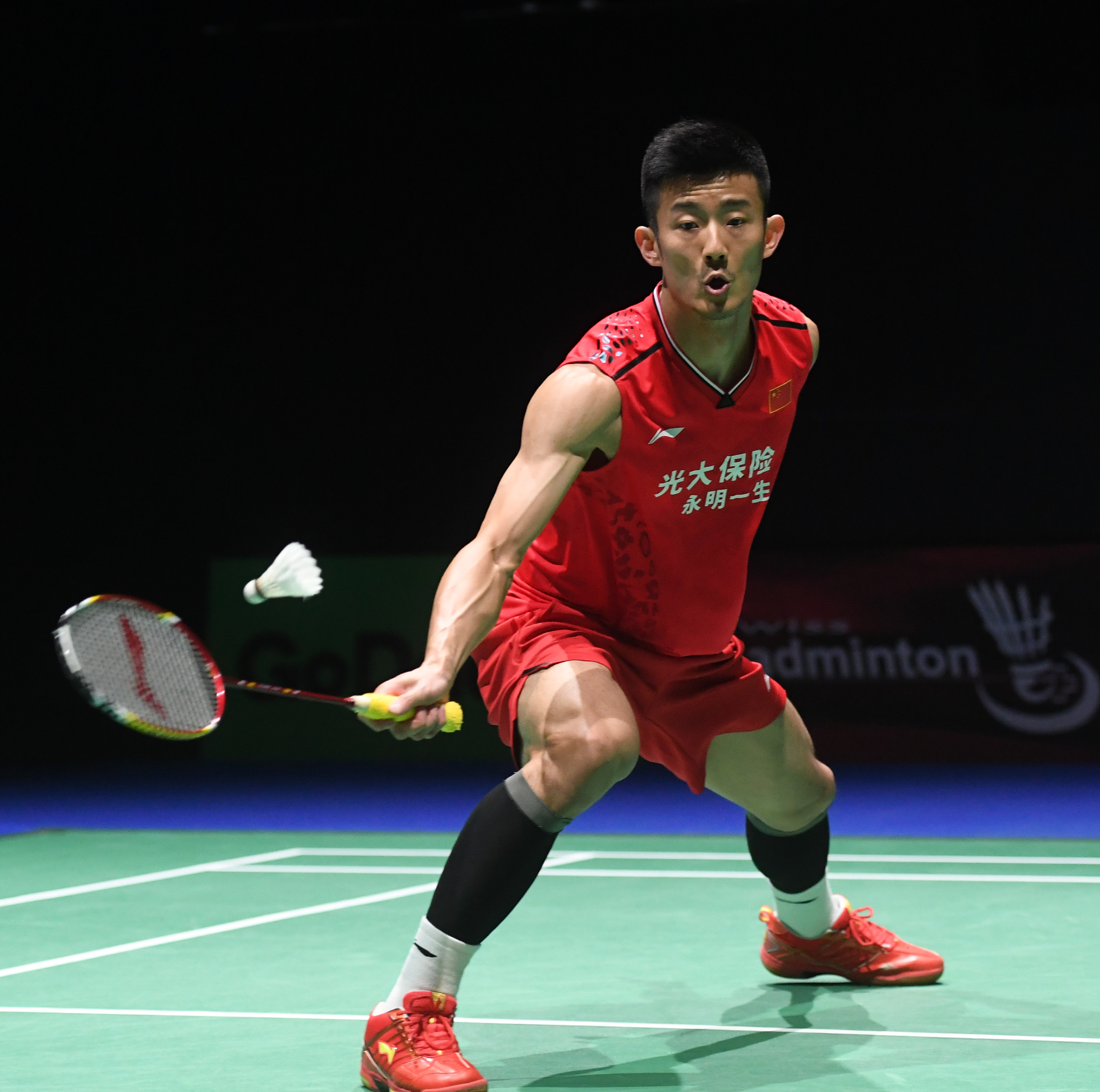 关于英格兰羽毛球队险胜日本羽毛球队，谌龙打破历史纪录的信息