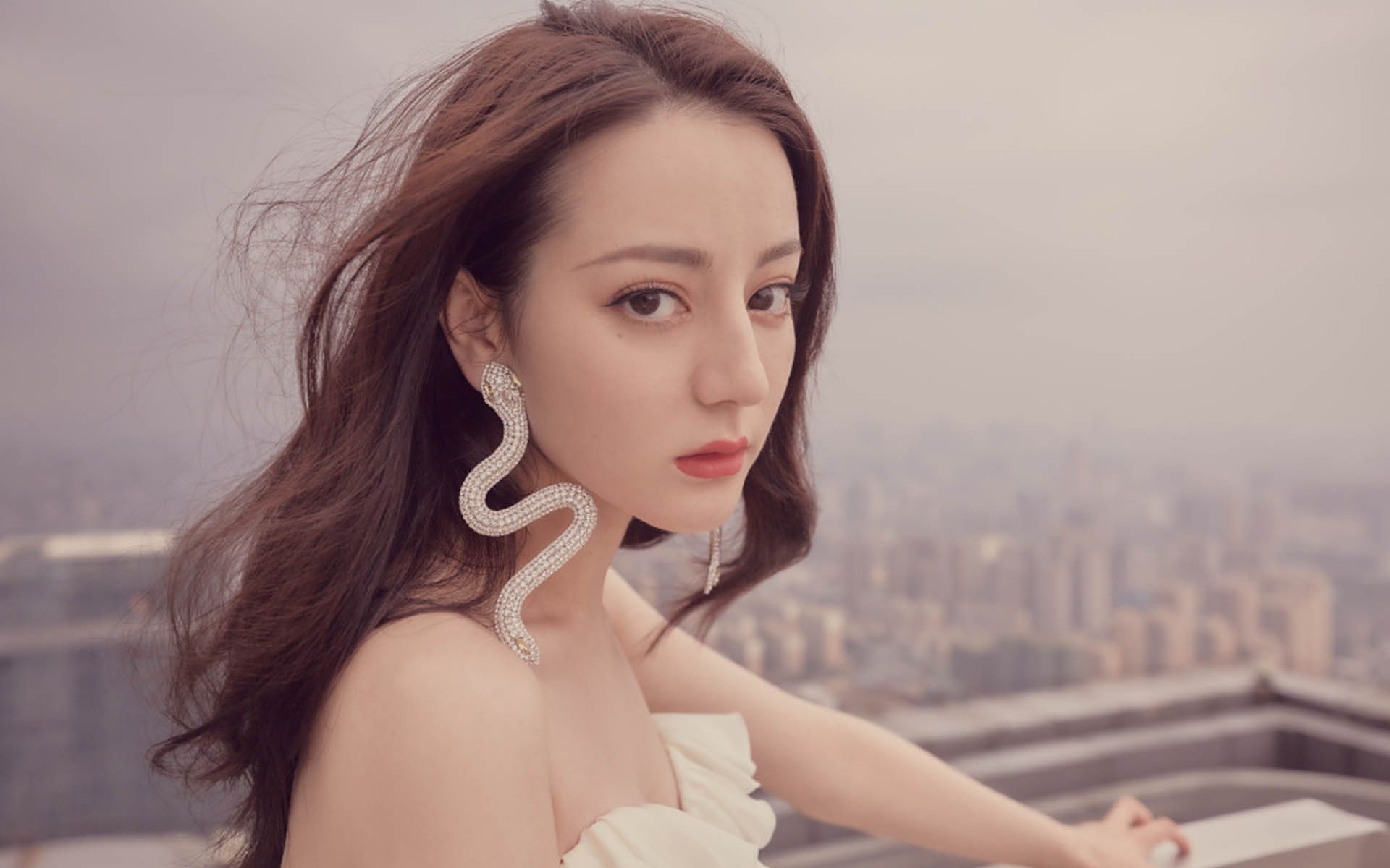 东方雄狮的怒吼与法国铁塔的统治,篮球世界的力量新格局