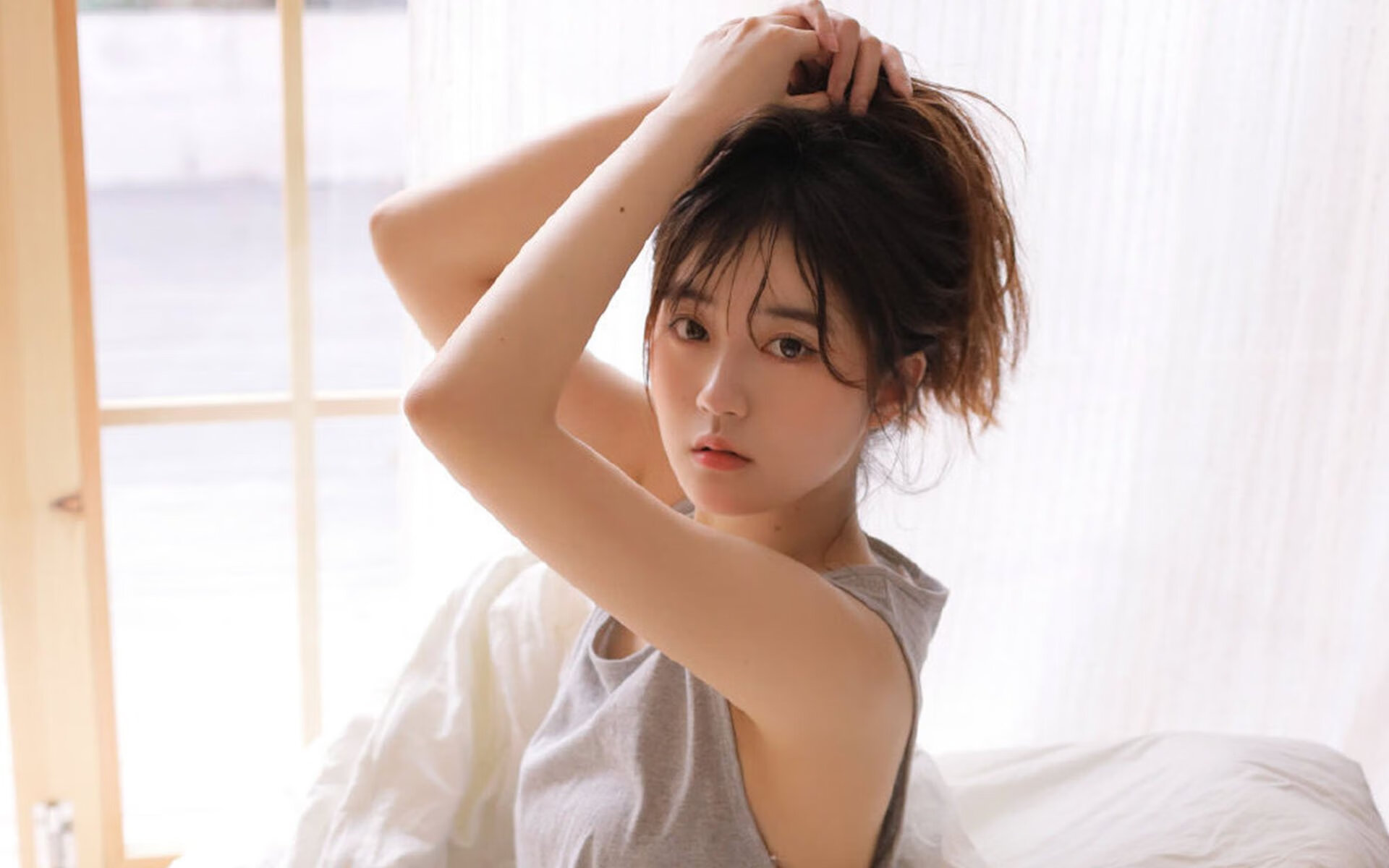 NBA总决赛之夜,库尔图瓦在电视前刷新扑救纪录