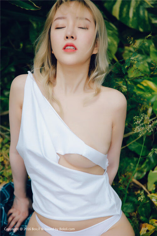 三狮军团碾压太极虎！卡瓦哈尔一传一射定乾坤，英格兰强势拿下关键战